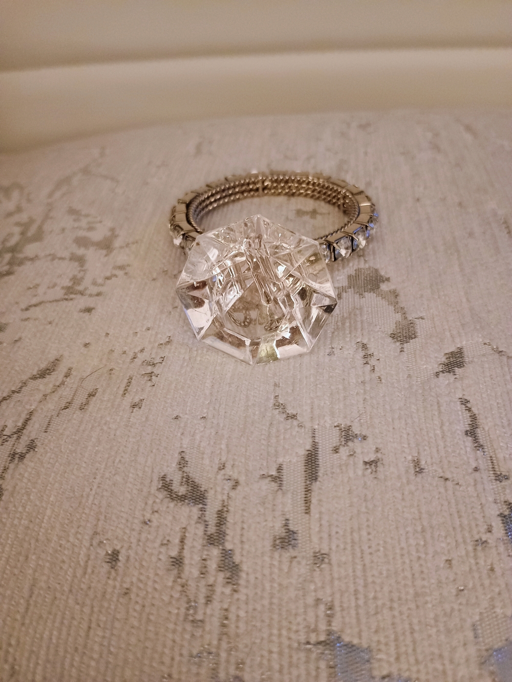PRICE FIRM NWOT Silver Oversized Napkin Ring